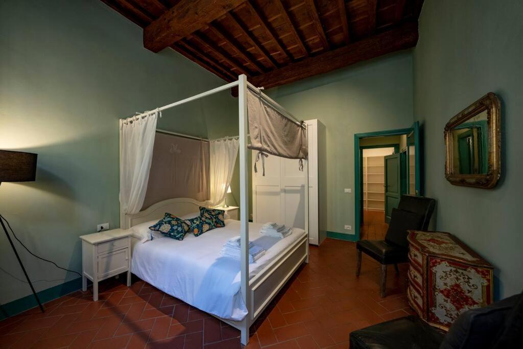 Apartmán Raffinato Trilocale San Frediano Florencie Exteriér fotografie